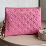 Louis Vuitton LV Women Coussin PM Handbag Rose Bonbon Pink Lambskin Cowhide Leather – Bild 3