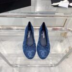 Chanel Women CC Ballet Flats Printed Denim Dark Blue White – Bild 4