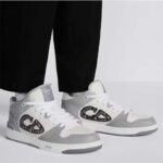 Dior Unisex CD B57 Mid-Top Sneaker Gray White Smooth Calfskin Beige Black Oblique Jacquard - Bild 11