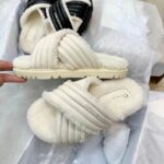 Dior Unisex CD D-Cross Slide Powder Beige Lambskin White Shearling - immagine 2