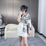 Dior Unisex CD Toile De Jouy Sauvage Scarf Navy Blue Cashmere and Wool - Imagen 10