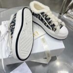 Dior Unisex Shoes CD Walk'N'Dior Platform Sneaker Deep Blue Oblique Embroidered Cotton White Shearling – Image 7