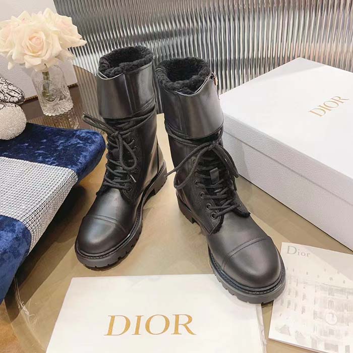 Dior Women CD D-Trap Ankle Boot Black Calfskin Shearling Strap Two Dior Buckles (4)
