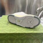 Gucci Unisex Distressed Effect Sneaker Off White Leather Interlocking G Rubber Flat – Bild 6