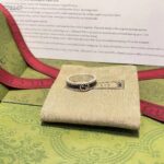 Gucci Unisex GG Ring Interlocking G 925 Sterling Silver Black Enamel Decorative Ridge - Image 2