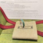 Gucci Unisex GG Ring Interlocking G 925 Sterling Silver Turquoise Enamel Textured Trim - immagine 3