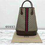 Gucci Unisex GG Savoy Duffle Bag Beige Ebony GG Supreme Canvas - Image 3