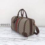 Gucci Unisex GG Savoy Small Duffle Bag Beige Ebony GG Supreme Canvas - immagine 4