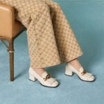 Gucci Women GG Interlocking G Mid-Heel Pump White Leather Enameled Interlocking G Chain - Imagen 11