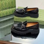 Gucci Women GG Loafer Horsebit Black Leather Rubber Lug Sole Flat - Imagen 3