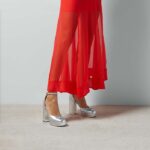 Gucci Women GG Platform Pump Double G Metallic Silver Patent Leather Crystals High Heel - Imagen 11