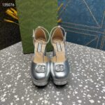 Gucci Women GG Platform Pump Double G Metallic Silver Patent Leather Crystals High Heel - Imagen 5