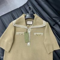 Gucci Women GG Wool Polo Shirt Horsebit Camel Wool Sailor Collar Two Front Pockets Short Sleeves (8)