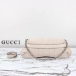 Gucci Women Horsebit Chain Medium Shoulder Bag White Quilted Leather Maxi Horsebit – Bild 5