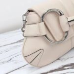 Gucci Women Horsebit Chain Medium Shoulder Bag White Quilted Leather Maxi Horsebit – Bild 10