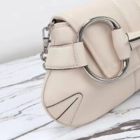 Gucci Women Horsebit Chain Medium Shoulder Bag White Quilted Leather Maxi Horsebit (1)