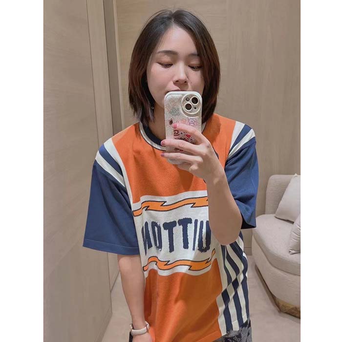 Louis Vuitton LV Women Short-Sleeved Cotton T-Shirt Orange Regular Fit Vuitton Jacquard Signature