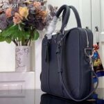 Louis Vuitton LV Unisex Porte-Documents Voyage PM Midnight Blue Taiga Cowhide Leather - immagine 4