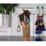 Louis Vuitton LV Unisex Key Pouch Dragon Fruit Pink Monogram Coated Canvas Grained Cowhide Leather - immagine 4