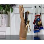 Louis Vuitton LV Unisex Key Pouch Pink Monogram Coated Canvas Grained Cowhide Leather - Imagen 6