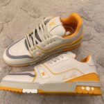 Louis Vuitton LV Unisex LV Trainer Sneaker Yellow Grained Calf Leather Rubber Outsole - Bild 5