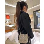 Louis Vuitton LV Unisex Pico Bella Gray Mahina Perforated Calf Leather Microfiber Lining M82731 - Imagen 14