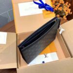 Louis Vuitton LV Unisex Pochette Voyage MM Black Grey Monogram Eclipse Canvas - immagine 5