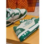 Louis Vuitton LV Unisex Trainer Sneaker Green Monogram Denim Rubber Outsole Monogram Flower – Bild 9
