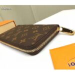 Louis Vuitton LV Unisex Zippy Wallet Brown Monogram Coated Canvas – Image 4