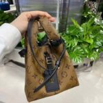 Louis Vuitton LV Women Atlantis BB Monogram Reverse Coated Canvas Cowhide Leather - immagine 7