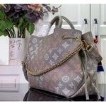 Louis Vuitton LV Women Bella Tote Gray Mahina Perforated Calfskin Leather – Bild 4