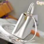 Louis Vuitton LV Women Capucines BB Handbag Snow White Taurillon Cowhide Leather - immagine 4