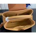Louis Vuitton LV Women Capucines MM Handbag Arizona Brown Cognac Taurillon Leather - immagine 6