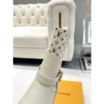 Louis Vuitton LV Women Laureate Platform Desert Boot Beige Calf Leather Treaded Rubber Outsole - immagine 8