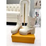 Louis Vuitton LV Women Laureate Platform Desert Boot Beige Calf Leather Treaded Rubber Outsole - immagine 4