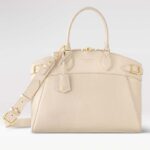 Louis Vuitton LV Femme Lock It MM Crème Beige Cuir de Taurillon Cuir de Veau Cuir de Veau