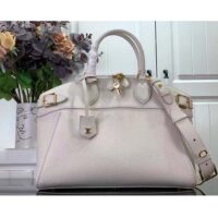 Louis Vuitton LV Women Lock It MM Crème Beige Taurillon Leather Calfskin Calf Leather (10)