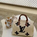 Louis Vuitton LV Women SKI Speedy Bandoulière 25 Cream/Brown Shearling Cowhide-Leather - Image 2