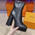 Louis Vuitton LV Women Shake Ankle Boot Black Calf Leather Lambskin Lining Side Zip – Bild 7