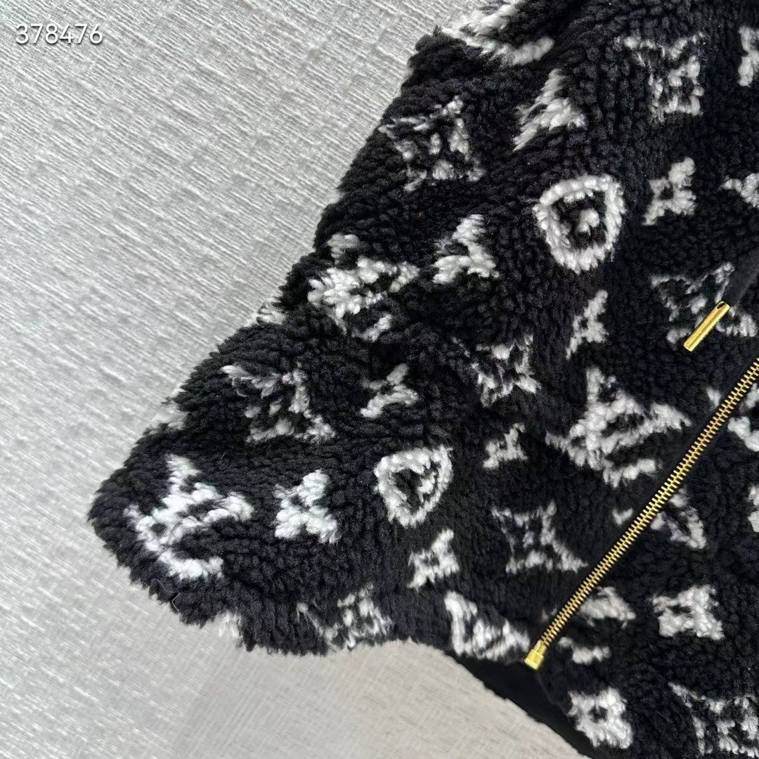 Louis Vuitton LV Women Sleeveless Hooded Monogram Teddy Jacket Acrylic Wool Black White (15)