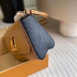 Louis Vuitton LV Women Twist MM Camel Light Brown Epi Grained Cowhide Leather - Image 7