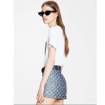 Louis Vuitton Women Monogram Pocket T-Shirt Cotton White Monogram Jacquard Denim LV Golden Chain – Bild 10