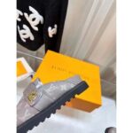 Louis Vuitton Unisex LV Cosy Flat Comfort Clog Light Gray Monogram Wool Anatomic Footbed – Bild 10