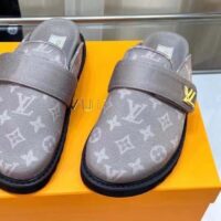 Louis Vuitton Unisex LV Cosy Flat Comfort Clog Light Gray Monogram Wool Anatomic Footbed (9)