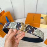 Louis Vuitton Unisex LV Initiales 40 MM Reversible Belt Multicoloured Brown Printed Coated Monogram Canvas - Image 4