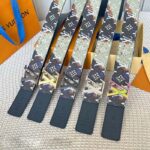 Louis Vuitton Unisex LV Initiales 40 MM Reversible Belt Multicoloured Brown Printed Coated Monogram Canvas - Image 9