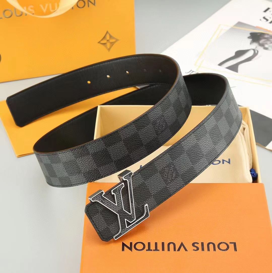 Louis Vuitton Unisex LV Initiales 40 MM Reversible Belt Onyx Black Calf Leather Damier Infini Canvas (9)