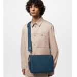 Louis Vuitton Unisex LV Takeoff Messenger Atlantic Blue Cowhide Leather Textile Lining - Bild 12