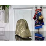 Louis Vuitton Unisex Pochette Cosmétique PM Kaki Fango Cream Monogram Empreinte Embossed Leather - Image 4