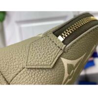 Louis Vuitton Unisex Pochette Cosmétique PM Kaki Fango Cream Monogram Empreinte Embossed Leather (8)